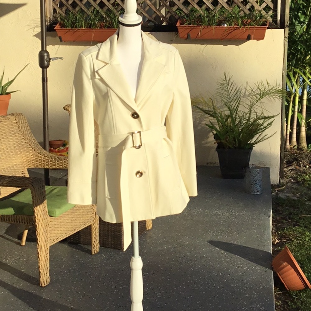 Cache Immaculate Elegant Ivory Coat. - image 1